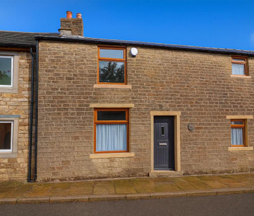 2 bedroom cottage to rent - Photo 2