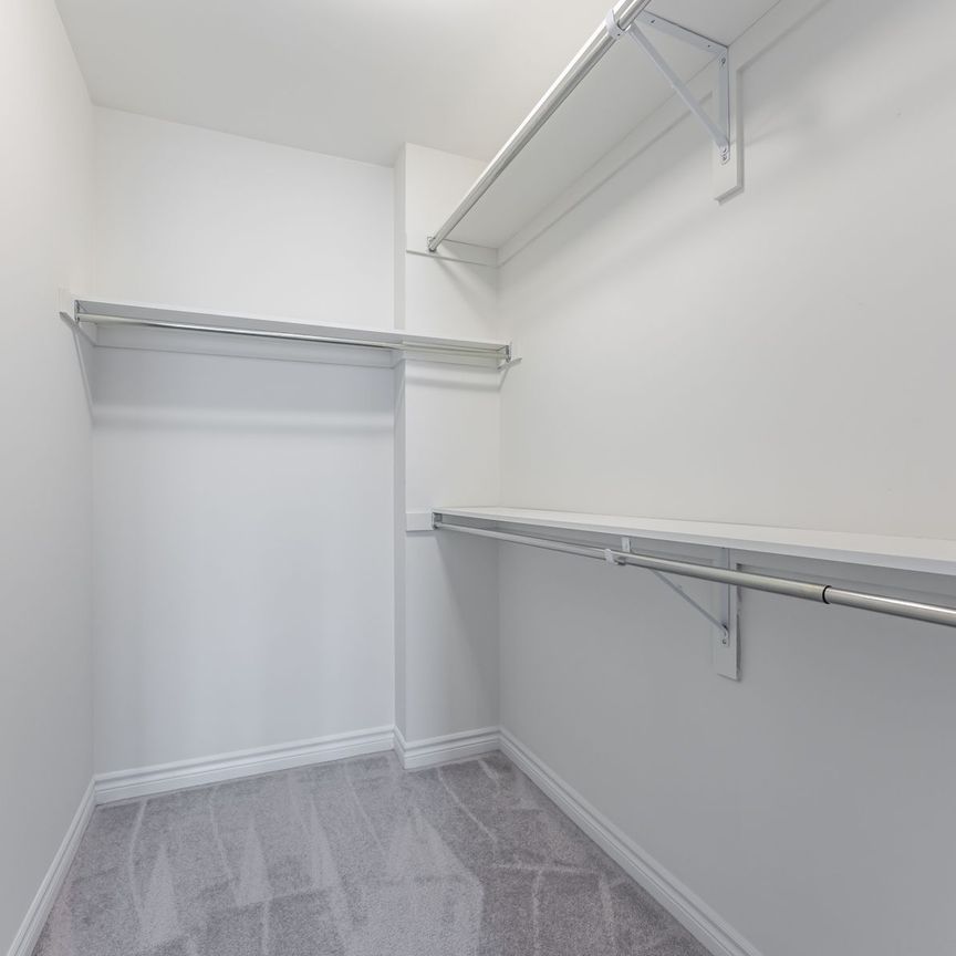 For Lease - 9706 Kennedy Road, Markham, Ontario - Photo 1