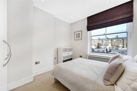 3 bedroom flat to rent - Photo 5