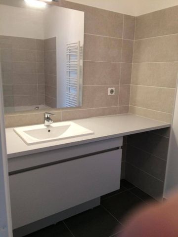 Location appartement récent 2 pièces 42.64 m² à Castelnau-le-Lez (34170) - Photo 3