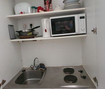 Location Appartement 1 pièce 21m² VALENCIENNES 59300 - Photo 6