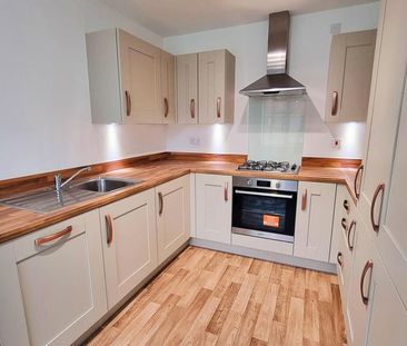 2 bedroom bungalow to rent - Photo 2