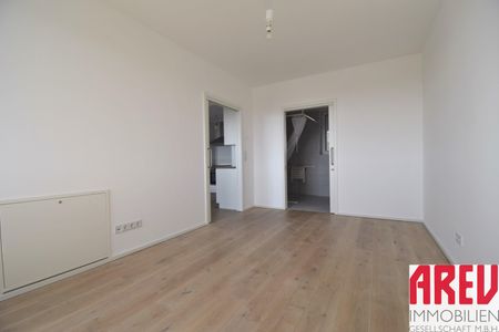 GROSSARTIGE 2 ZIMMERWOHNUNG MIT LOGGIA IM GRÜNEN! - Photo 4