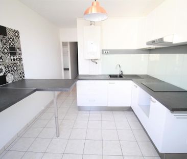 Location Appartement 1 pièce 39m² GRENOBLE 38100 - Photo 3