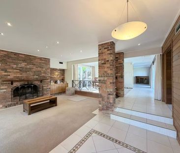 A Private Poolside Lifestyle in a Prestigious Lower Plenty Court - Photo 5