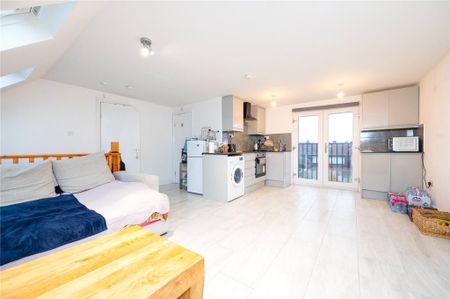 7 bedroom detached house to rent - Photo 4