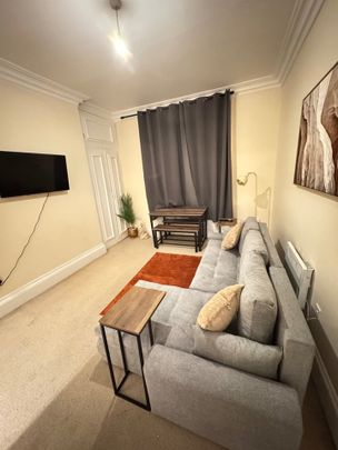 1 Bed Flat, Portland Street, SO14 - Photo 1