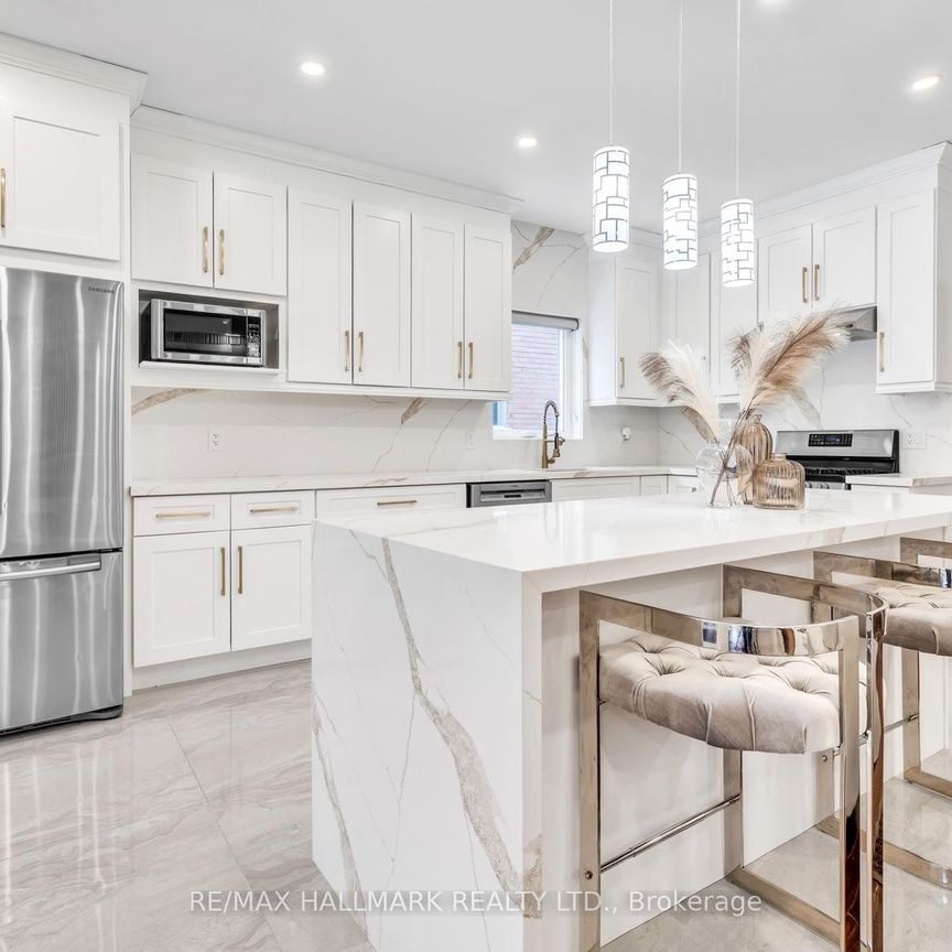 30 Painted Rock Avenue #Main - Photo 1