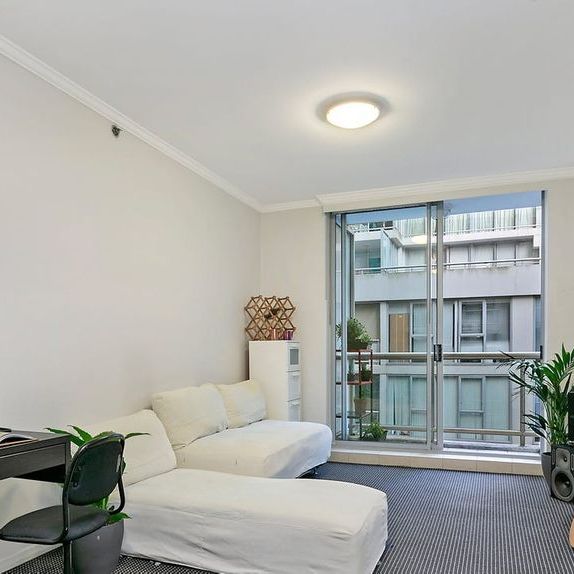 Deposit Taken &vert; Linda Li 0437 183 581 - Photo 1