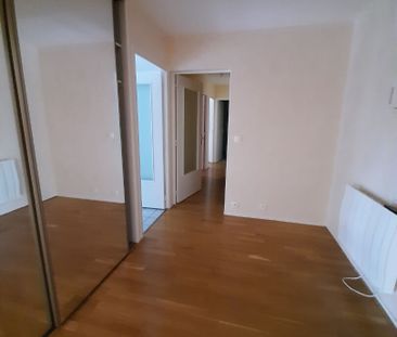 Location Appartement 3 pièces 86m² ST MALO 35400 - Photo 4