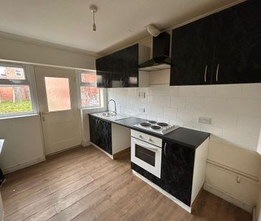 2 bedroom terraced house to rent - Photo 3