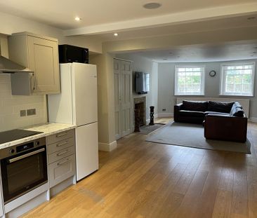 1 bedroom ground floor flat to rent - Photo 4