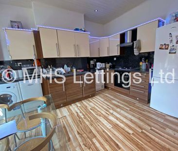 7 Bedroom Mid Terraced House for rent in Ebberston Terrace - Photo 1