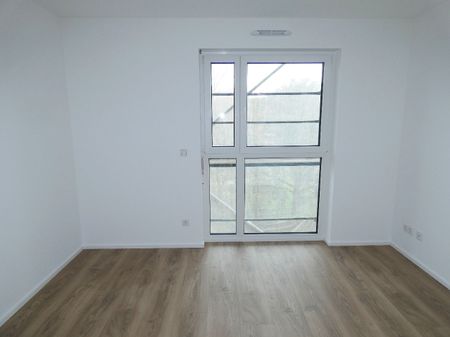 Neubau/Erstbezug: Modern geschnittene 3-Zimmer-Wohnung mit traumhaftem Ausblick - Photo 5
