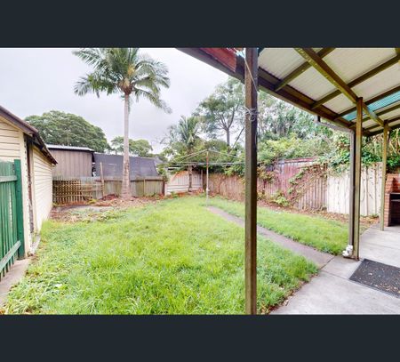 4 Hinkler Street, Mayfield, NSW 2304 - Photo 3