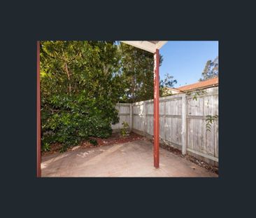 COZY TOWNHOUSE OASIS - Photo 5