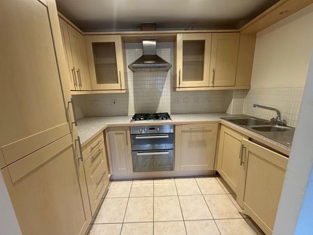 Watermint Drive, Tuffley - Photo 4