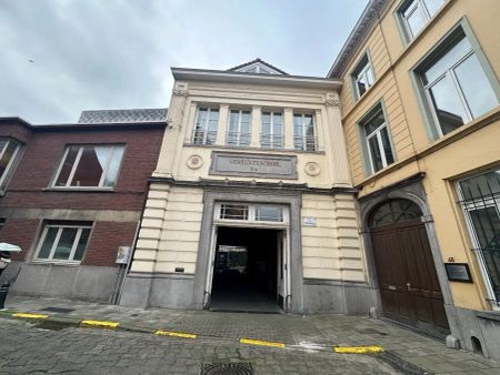 Appartement met staanplaats nabij Gravensteen! - Photo 3