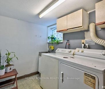 For Lease - 468 Northcliffe Boulevard, Toronto, Ontario - Photo 2