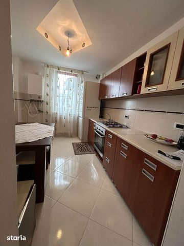 De inchiriat apartament cu 3 camere, 2 bai, balcon, ultracentral 350€ - Fotografie 4