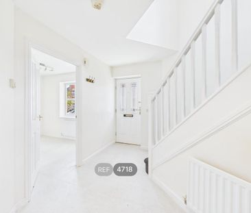 3 bedroom property to rent - Photo 3
