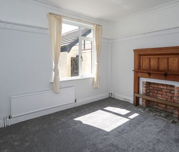 54 Groomsport Road, Bangor, BT20 5NE - Photo 1