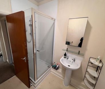 6 bedroom private hall to rent - Photo 6