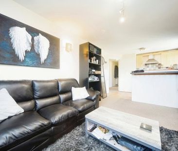 2 BEDROOM FLAT - GLENDINNING AVENUE, DT4 7QF, Weymouth - Photo 6