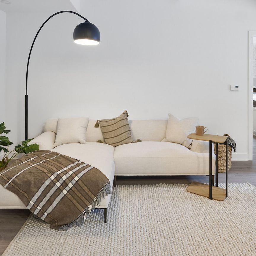 383 Albert Street, Centretown, Ottawa, ON - Photo 1