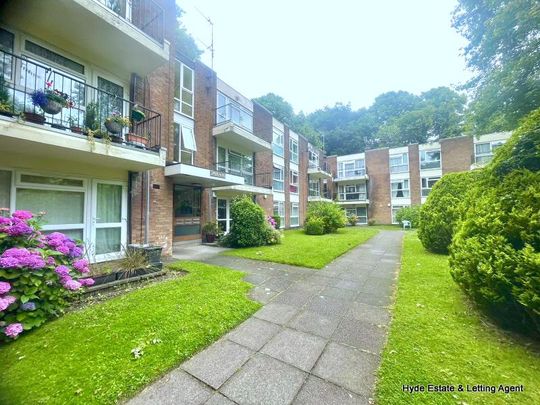 Milton Court, Bury Old Road, Salford, M7 4QX - Photo 1