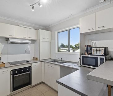 62 Aquarius Drive, Kingston QLD 4114 - House For Rent | Domain - Photo 2