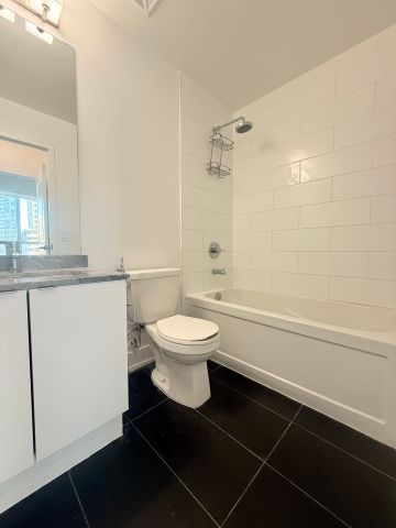 For Lease - 4085 Parkside Village Drive Unit# 407, Mississauga, Ontario - Photo 5