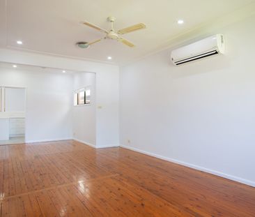 Beautifully Renovated Family Home in Prime Panania Location! - Photo 6