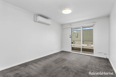 11/81 Melbourne Road, Williamstown, VIC 3016 - Photo 2