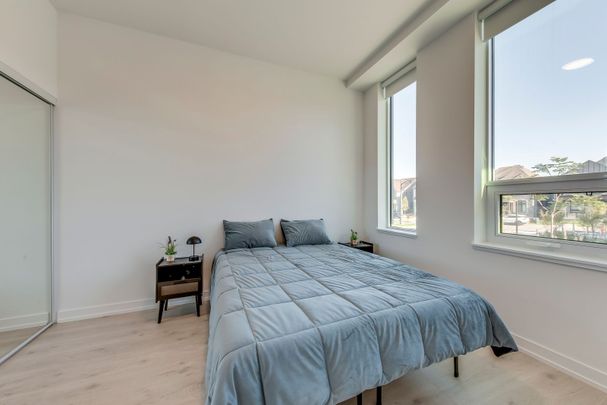 For Lease - 2501 Saw Whet Boulevard Unit# 136, Oakville, Ontario - Photo 1