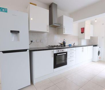 3 bedroom house to rent - Photo 2