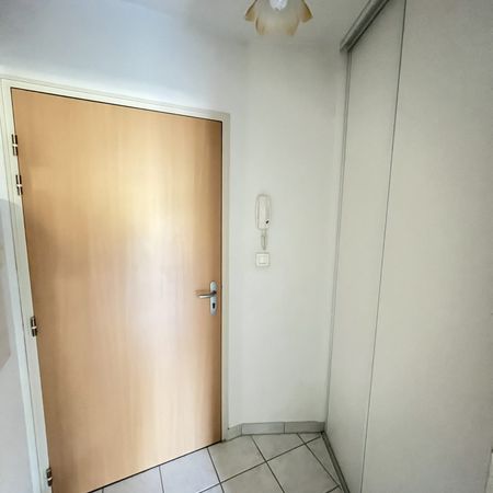 Location Appartement 2 pièces 27m² ONET LE CHATEAU 12850 - Photo 4