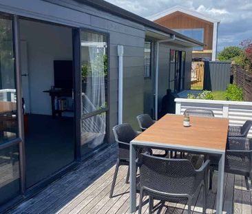 Large Family Home - Photo 5