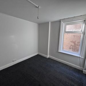 Sandridge Flats, Blackpool - Photo 2