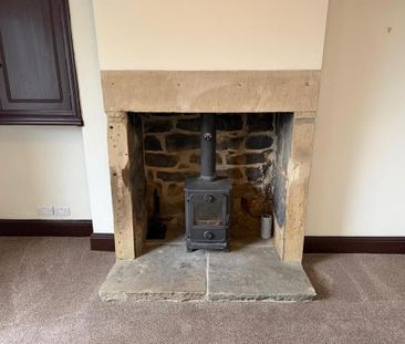 2 bedroom cottage to rent - Photo 1