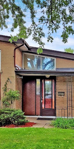 For Lease - 591 Fourth Line, Oakville, Ontario - Photo 2