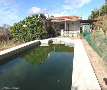 Charming 5-Bedroom Country House for Long-Term Rent in Mijas - Photo 1