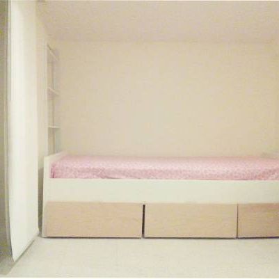 NEW!! Furnished Cozy 1 Bd 1 Bath bsmt Apt at Bloor and Spadina - Photo 1