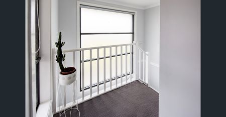 Gorgeous Ultra Modern Townhouse - Photo 4