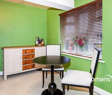 Barnfield, Iver, Buckinghamshire, SL0 - Photo 1