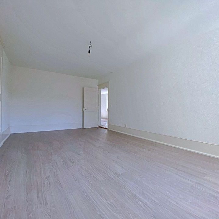 4.5 Zimmer, 100 m², 1. Stock - Foto 1