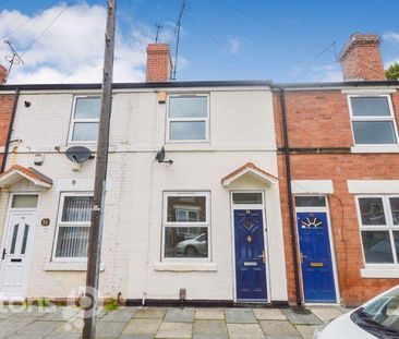 2 bedroom terraced house to rent - Photo 4