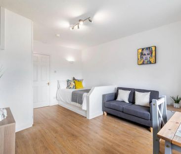 1 bedroom flat to rent - Photo 3