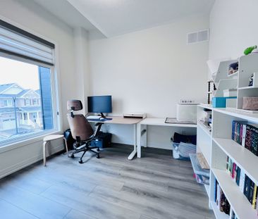 For Lease - 1057 Cameo Street, Pickering, Ontario - Photo 4