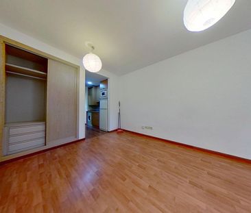 Piso de alquiler en Calle del Mar de Japón, Pinar del Rey - Photo 4